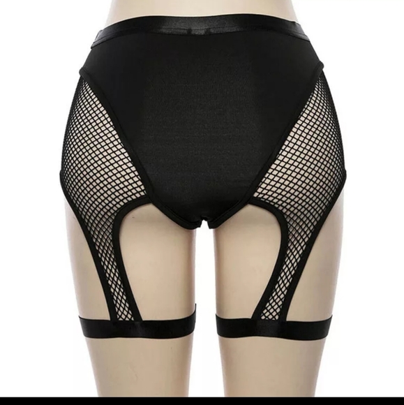 Ominious Queen Shorts - Picture 5 of 5